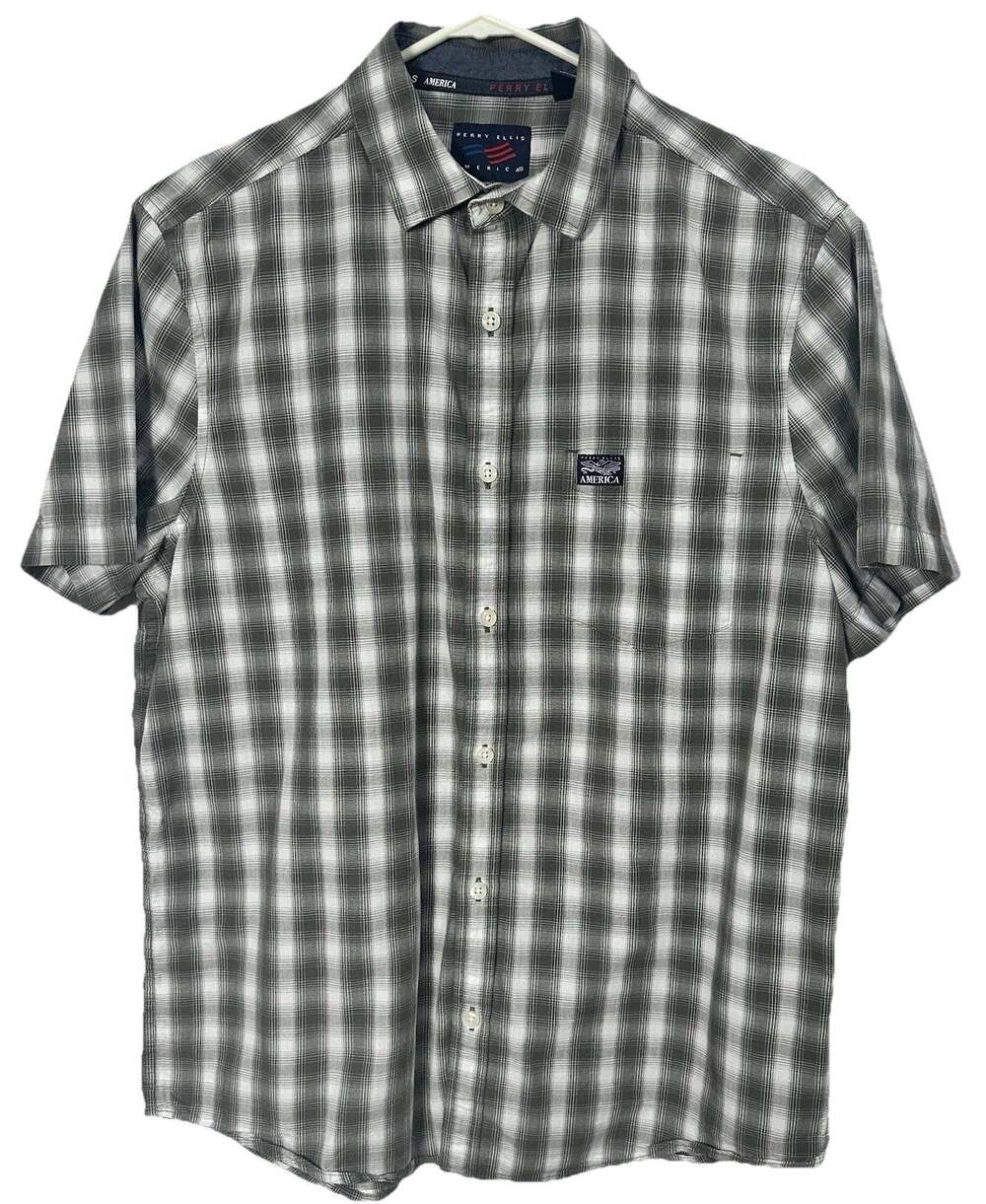 Perry Ellis America Men’s Green Plaid Button Down Short Sleeve Shirt Logo Medium